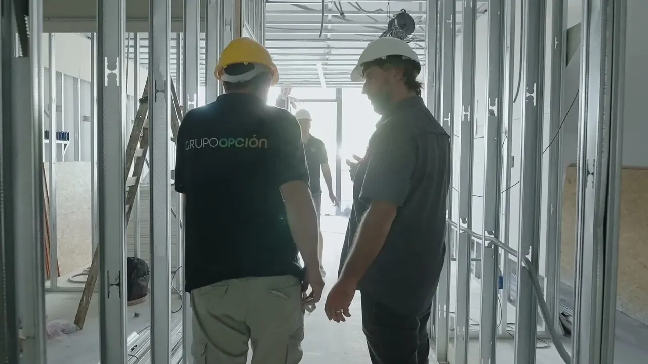 Cumplimiento normativo de instalaciones en Uruguay: lo que tu empresa tiene que tener al día
